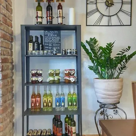 住宿加早餐酒店 Luksuzne Sobe Luce 瓦比尼科